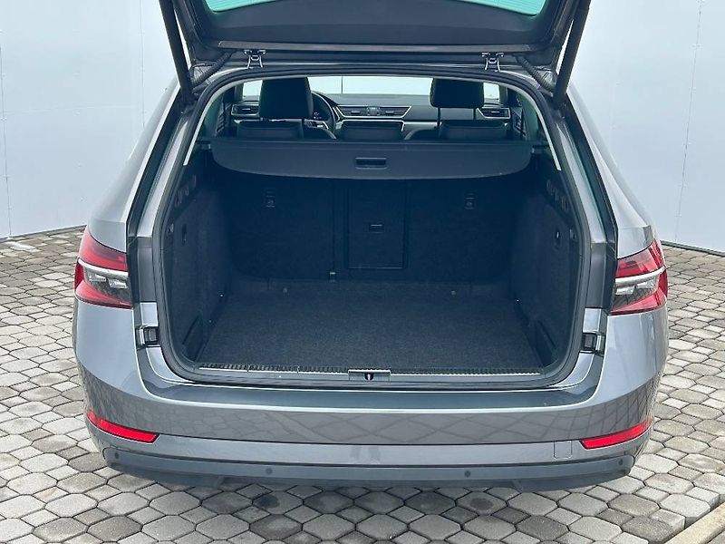Škoda Superb Style 7DSG 2,0TDI - fotka 25 z 26
