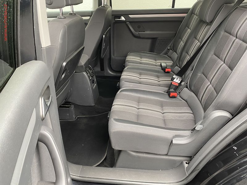 Volkswagen Touran (2013) 1.2 TSi, Match, navi, TZ, - fotka 10 z 17