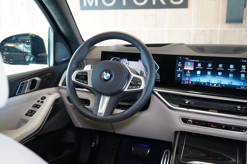BMW X7 40d xDrive, Nezávislé, Tažné - fotka 48 z 49