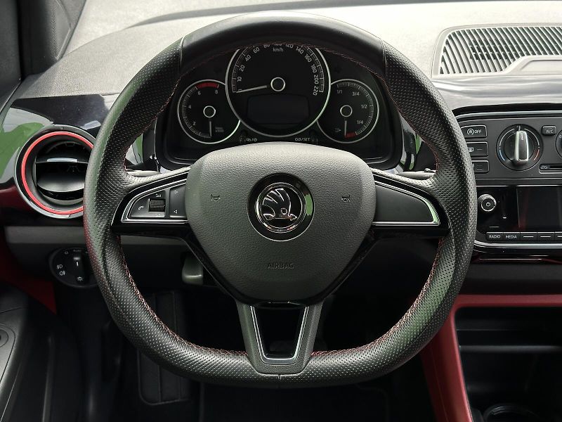 Škoda Citigo 1.0MPi Monte Carlo Automat ASG - fotka 19 z 36