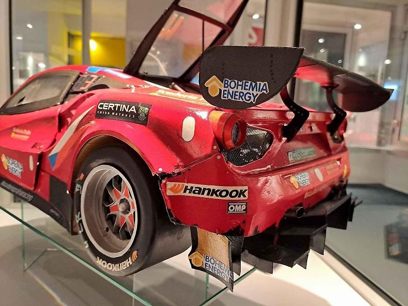 Unikátní modely závodních vozů Ferrari jsou k vidění na výstavě Legenda z Maranella v Technickém muzeu v Brně.