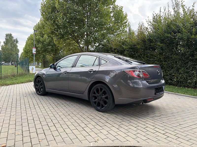 Mazda 6 2.5 Top Sport - fotka 7 z 31