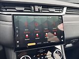Jaguar F-Pace 3,0 D300 R-Dynamic SE AT ČR DP - náhled 25