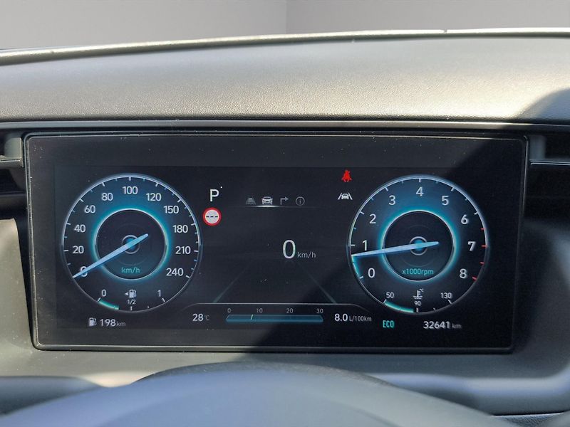 Hyundai Tucson (2022) N-line 1.6 T-GDI MHEV 110kW, Č - fotka 15 z 28