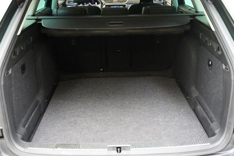 Škoda Superb - fotka 29 z 30