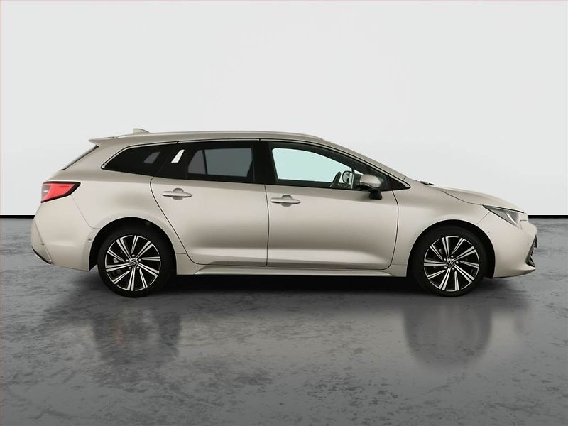 Toyota Corolla (2022) Comfort 1.8 Hybrid - fotka 6 z 15