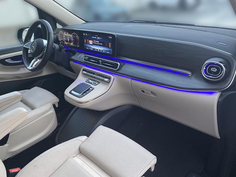 Mercedes-Benz Třídy V V 250d XL 4M AVANTGARDE - fotka 18 z 26