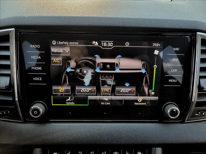 Škoda Karoq 1,0 Zálohováno !TSI,Style,TFT, - fotka 30 z 44