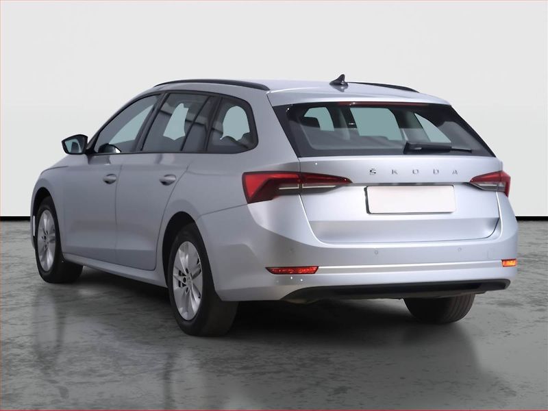 Škoda Octavia (2023) Ambition 2.0 TDI, ČR,1.maj - fotka 4 z 18