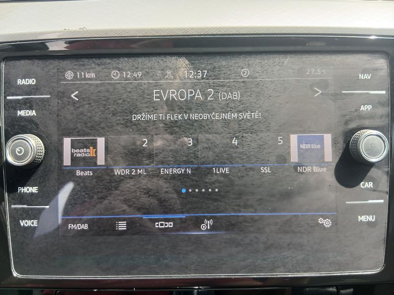Volkswagen Passat GTE Plug-in hybrid, kůže - fotka 40 z 58