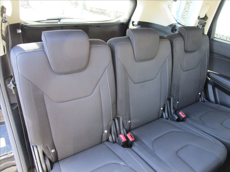 Ford S-MAX 1.5 EcoBoost, aut. klima, LED - fotka 27 z 44
