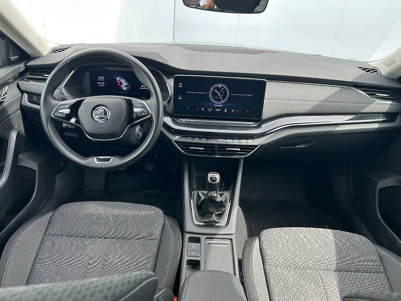 Škoda Octavia Style 6MP 1,5TSI - fotka 10 z 24