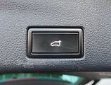 Volkswagen Sharan (2015) 2.0 TDI, Automat, 7 míst, Navi - náhled 23