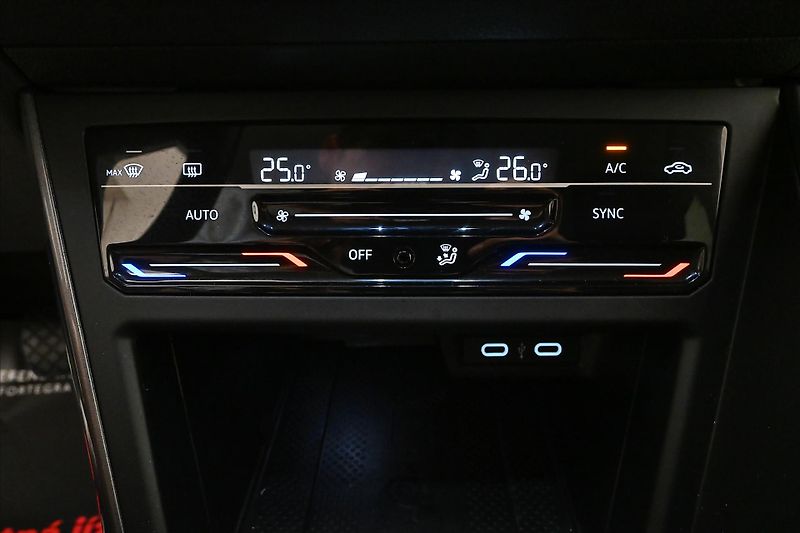 Volkswagen Taigo 1,0 TSI 81 kW DSG Style Záruka - fotka 21 z 30