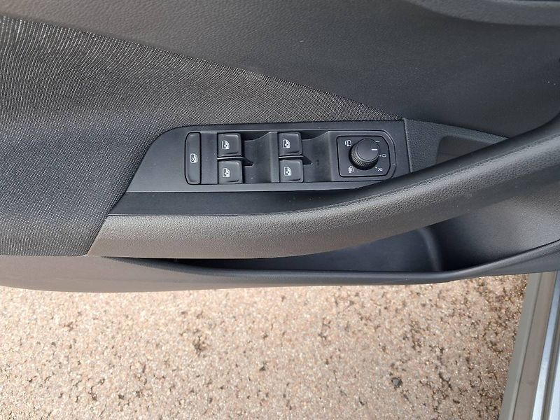 Škoda Kamiq (2026) Top Selection 1.0 TSI / 85 kW - fotka 17 z 27