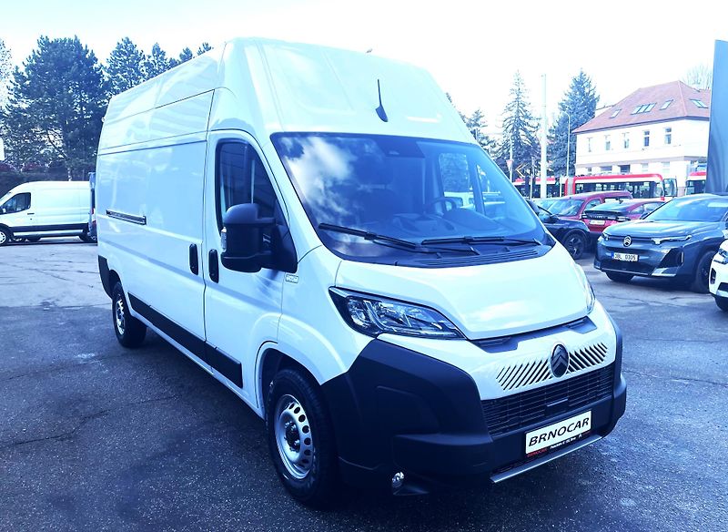 Citroën Jumper (2026) Furgon 4-35 L3H3 2.2 BHDi 180 - fotka 3 z 18