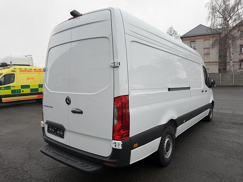 Mercedes-Benz eSprinter (2026) 314/ KW PRO/L/81 kWh - fotka 8 z 18