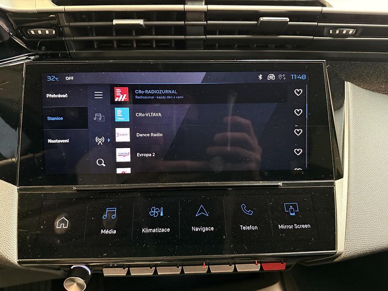 Peugeot 408 ALLURE 1.2 PureTech 130 S&S EA - fotka 7 z 17
