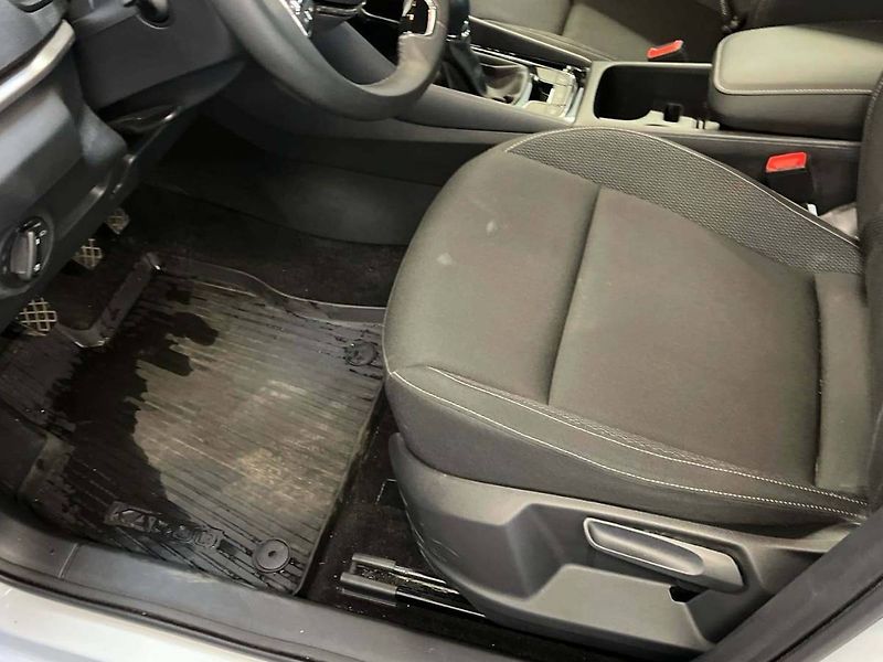 Škoda Karoq (2024) 1.5 TSI 110kW Fresh - fotka 16 z 22