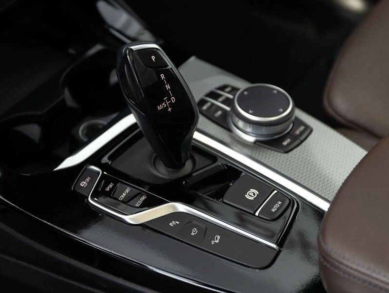 BMW X3 M40d - fotka 15 z 23