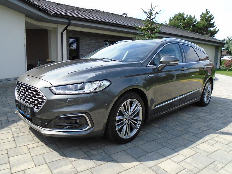 Ford Mondeo 2.0EcoBlue 140kW 8AT Vignale  - fotka 2 z 45
