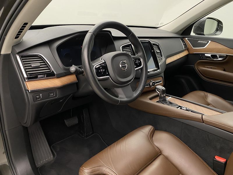 Volvo XC90 D5 AWD INSCRIPTION AUT CZ - fotka 4 z 49