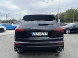 Porsche Cayenne (2016) Porsche Cayenne 2016 - náhled 6