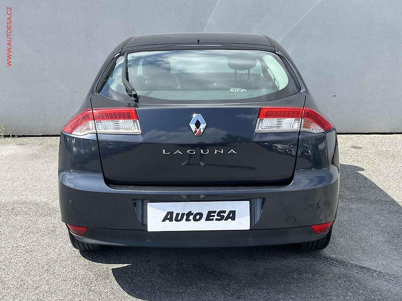 Renault Laguna (2007) 2.0dCi, STK7/28 - fotka 5 z 15