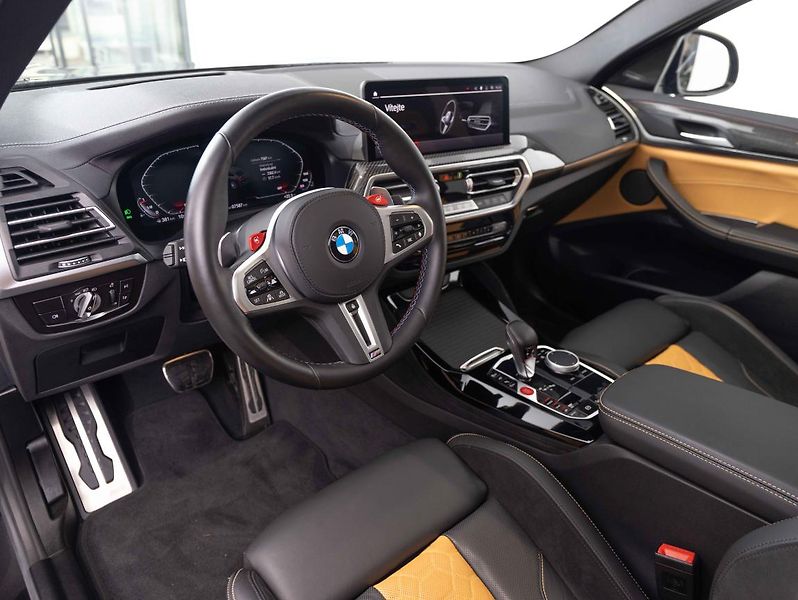 BMW X4 M - fotka 11 z 22