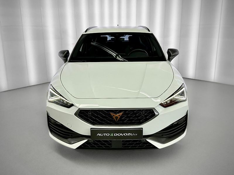 Cupra Leon 2.0 TSI 228KW DSG 4WD, LED, AC - fotka 3 z 37