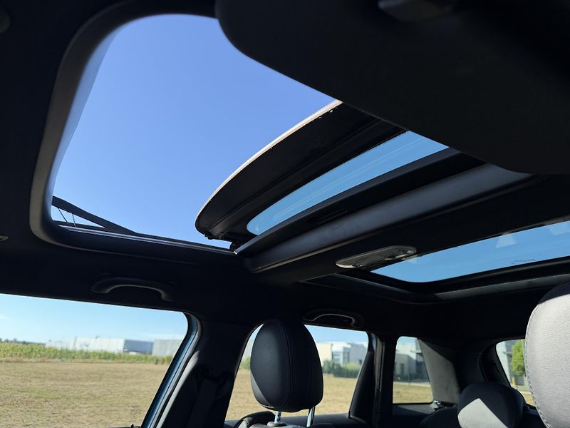 Mini Cooper S 2.0i LED PANORAMA NAVI KŮŽE - fotka 32 z 46