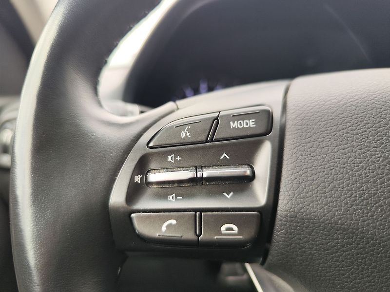 Hyundai i30 1.5 T-GDi/117kW Smart MHEV - fotka 23 z 31