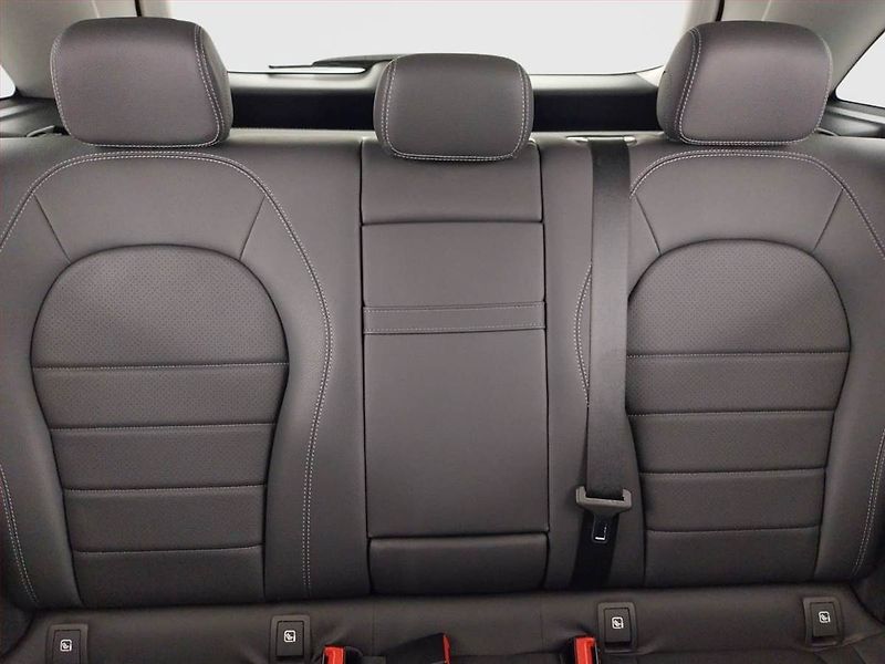 Mercedes-Benz GLC (2022) 300 d 4MATIC - fotka 10 z 24