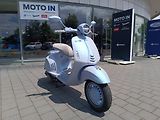 Vespa 946 (2025) 946 Snake Azzuro (sleva 20.000 - náhled 1