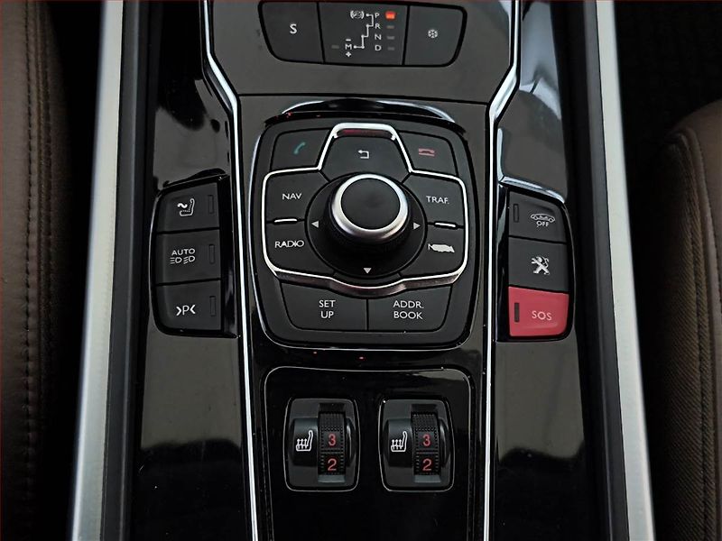Peugeot 508 (2012) 2.2 HDi, Automat, po STK - fotka 16 z 17