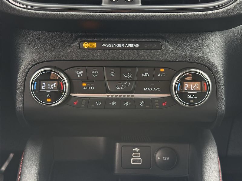 Ford Kuga 2,5 HEV ST-Line AWD AUT - fotka 29 z 30