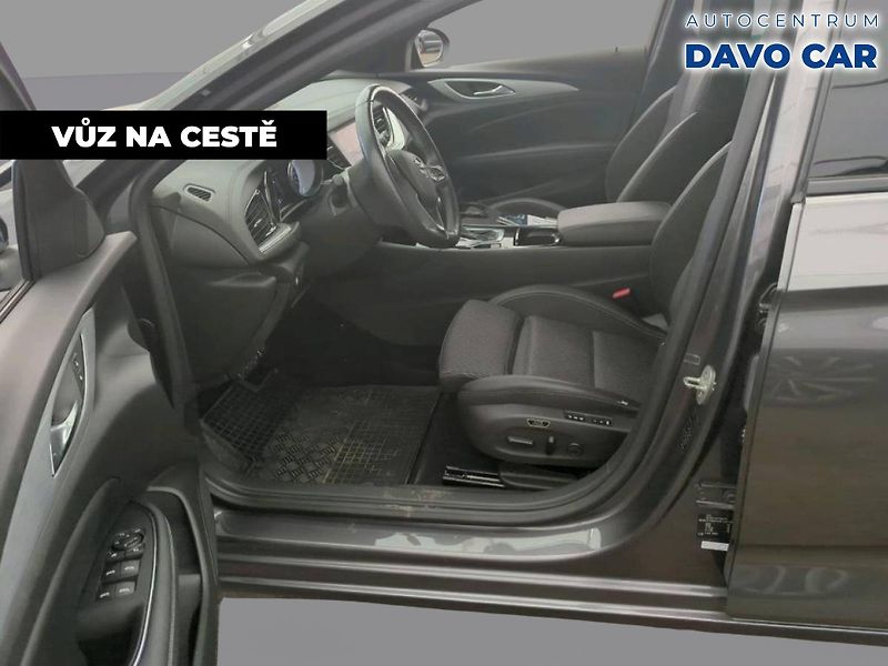 Opel Insignia 2,0 128kw Elegance Aut. CZ DPH - fotka 3 z 11