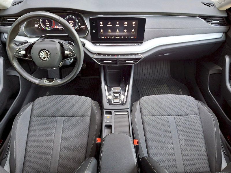 Škoda Octavia (2022) Combi Style Plus DSG 1,5TSi 11 - fotka 5 z 34