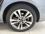 Mercedes-Benz Třídy E 2,0 220 d - náhled 22