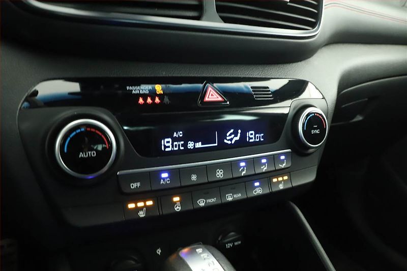 Hyundai Tucson (2020) N-Line 1.6 T-GDI - fotka 12 z 17