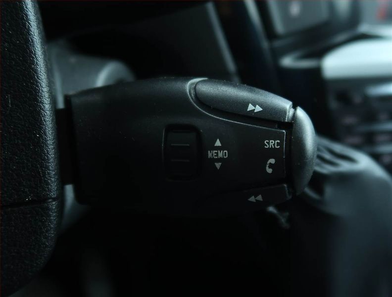 Peugeot 301 (2014) 1.2 VTi, levný provoz - fotka 16 z 18