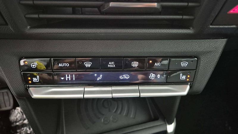 Opel Frontera (2026) GS Hybrid 1.2 TURBO (81kW/110k - fotka 23 z 39