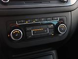Volkswagen Tiguan (2011) 2.0 TDI, 4X4, Automat - náhled 17