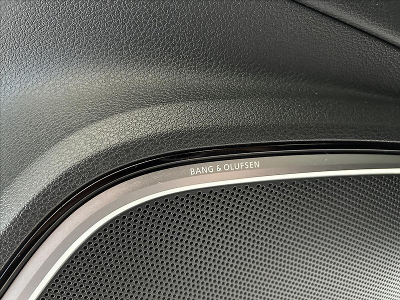 Audi A3 2,0   TDI 110kW,S-LINE,SPORTBA - fotka 24 z 35
