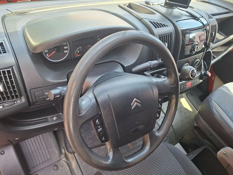 Citroën Jumper (2012) 3.0MJET 130kW -OBYTNÁ VESTAVBA - fotka 9 z 33