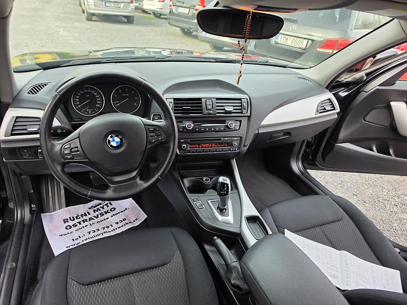 BMW Řada 1 120D Automat  - fotka 12 z 22