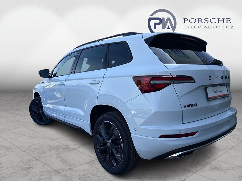 Škoda Karoq Sportline 1,5 TSI 110 kW DSG - fotka 7 z 25