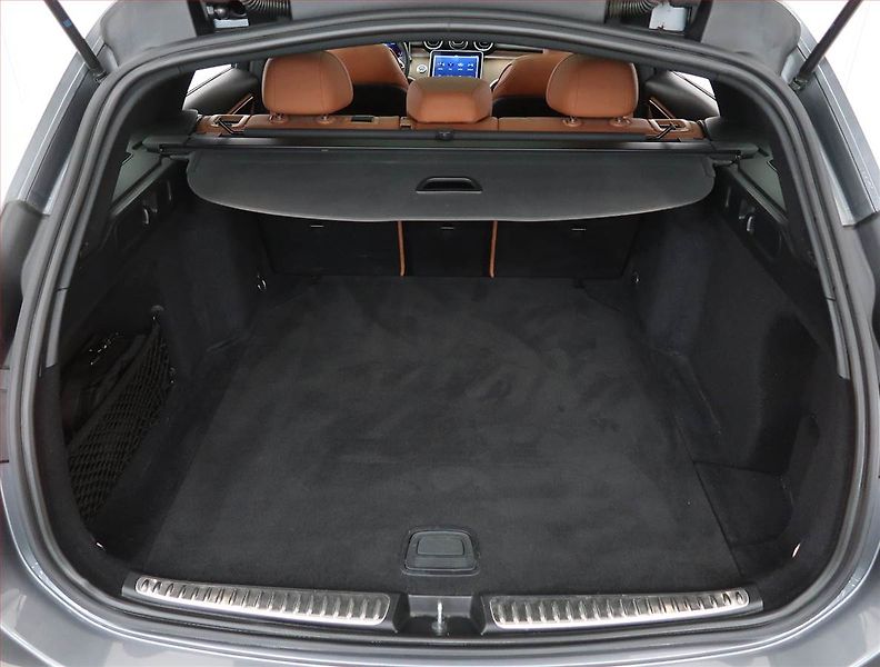 Mercedes-Benz Třídy C (2022) Avantgarde C 180 - fotka 14 z 32