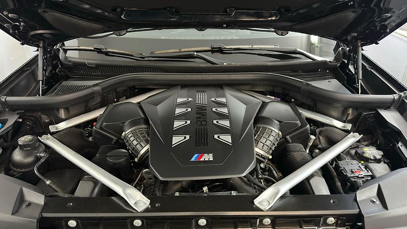 BMW X7 M60i X-DRIVE / ZÁRUKA / 7 MÍST - fotka 62 z 67