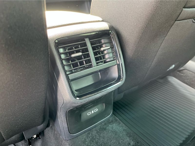 Škoda Octavia 2.0 TDi 85 kW Selection - fotka 22 z 27